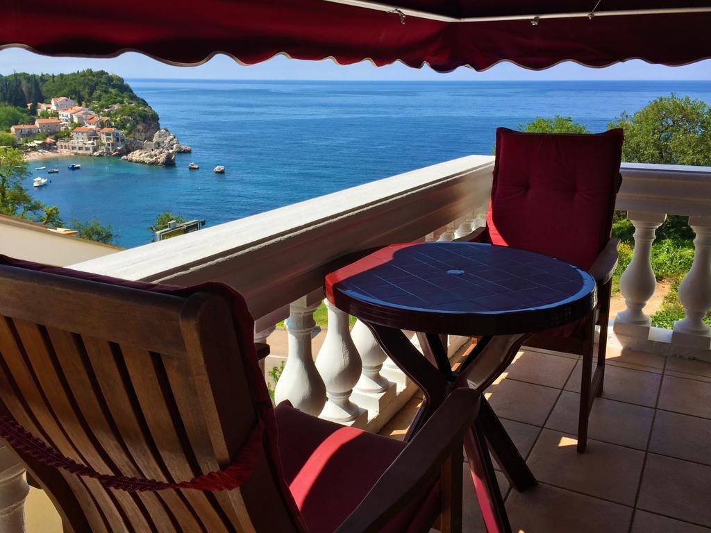 Villa Sara Guesthouse سفيتي ستيفان المظهر الخارجي الصورة